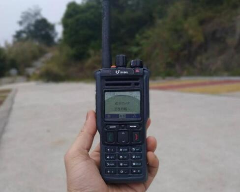 福建漳州：第六屆無線電測(cè)向、公園定向賽舉行 400余名選手集結(jié)“尋寶”